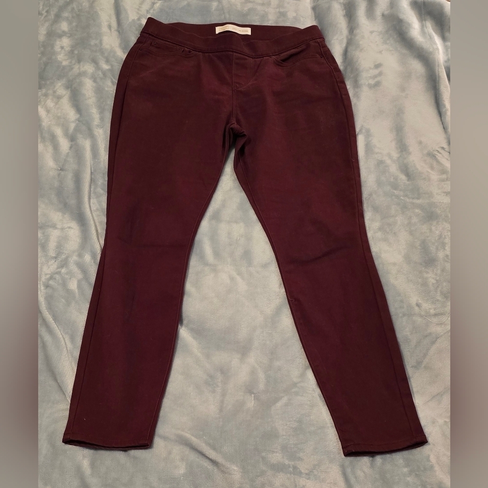 Levi's Women's Burgundy PULL ON Skinny Jeans, Size 16 Long (#7)